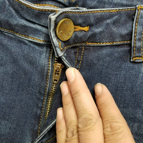 Kut From The Kloth Jeans Womens 6 Medium Wash Stretch Mid Rise Crop Straight NWT - Picture 2 of 16